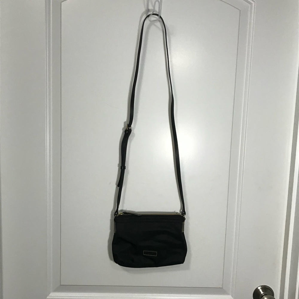 Dooney & Bourke Black Nylon Crossbody Bag EUC - Picture 2 of 6